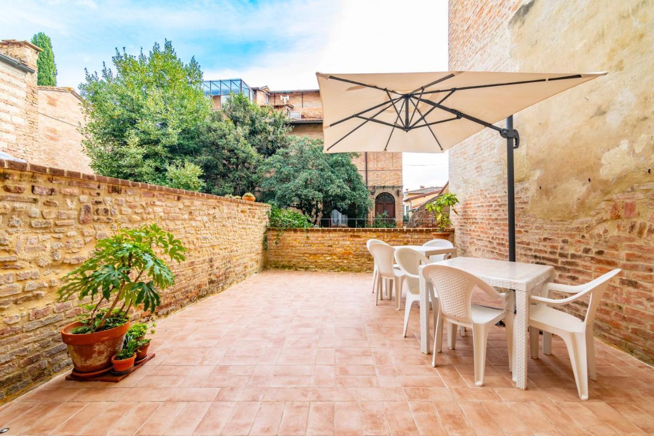 La Terrazza Di San Marco - Lovely Apartment! เซียนา ภายนอก รูปภาพ